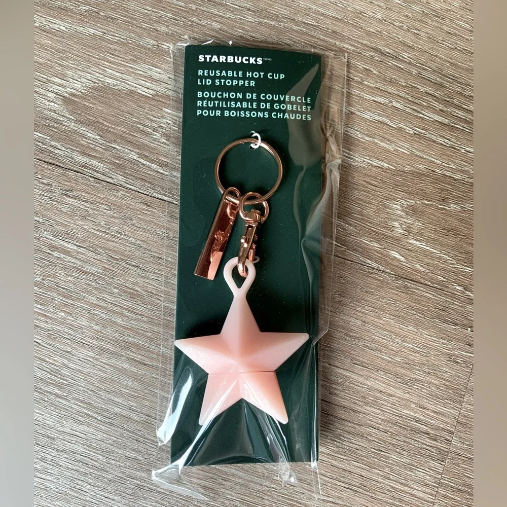 Starbucks Rose Gold Star 2023 Reusable Hot Cup Lid Stopper Keychain NWT